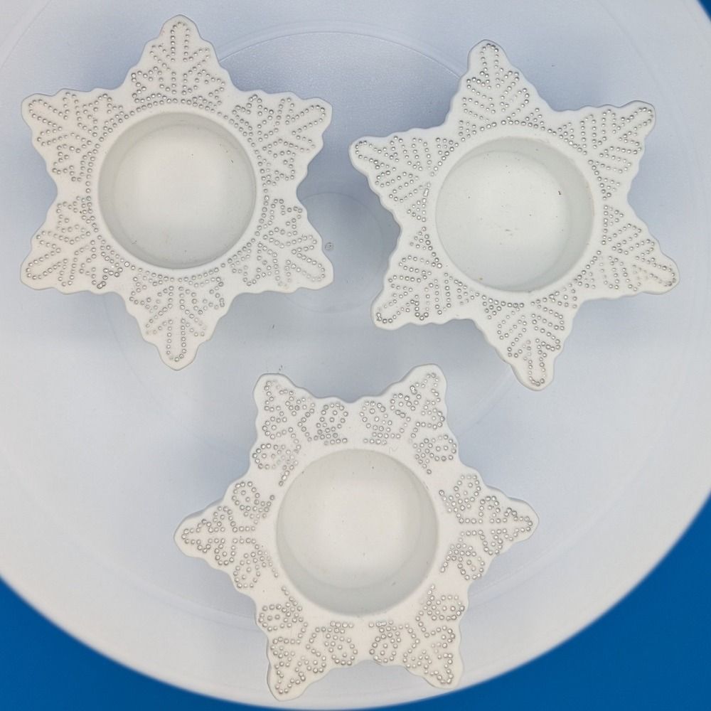 PartyLite Snow Drifters Snowflake Votive Tealight Candle Holders Set of 3 White - Picture 1 of 6